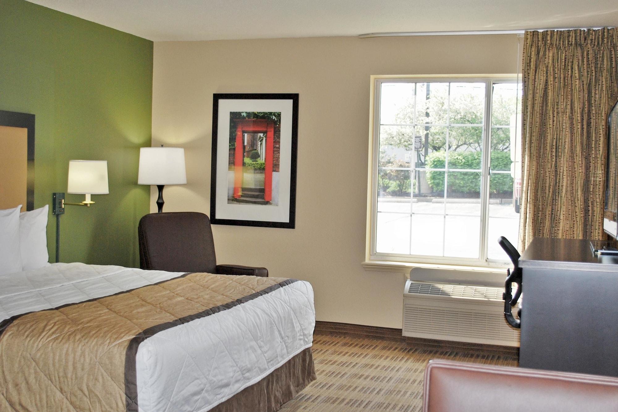 Extended Stay America Suites - Kansas City - Country Club Plaza Exterior photo