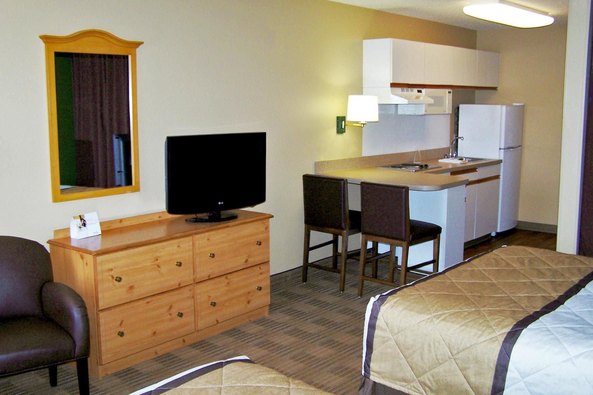 Extended Stay America Suites - Kansas City - Country Club Plaza Exterior photo