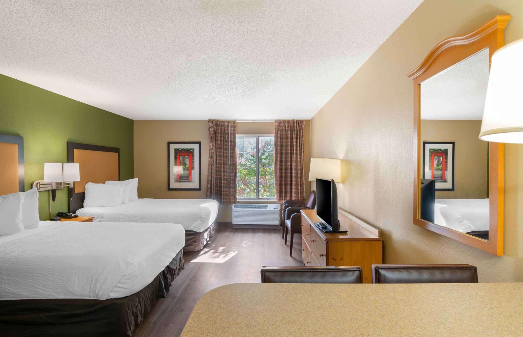 Extended Stay America Suites - Kansas City - Country Club Plaza Exterior photo