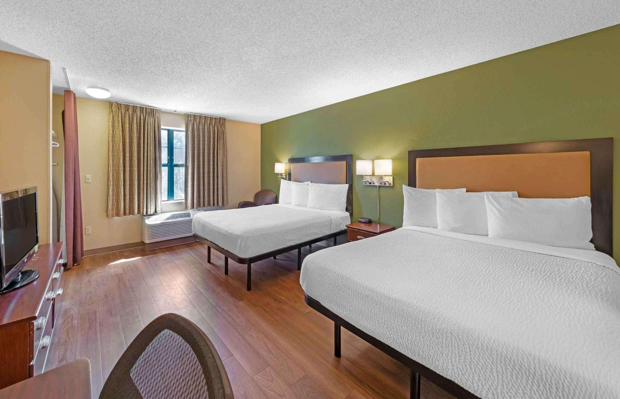 Extended Stay America Suites - Kansas City - Country Club Plaza Exterior photo
