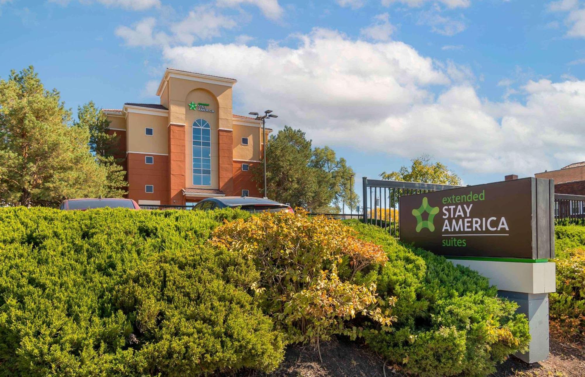 Extended Stay America Suites - Kansas City - Country Club Plaza Exterior photo