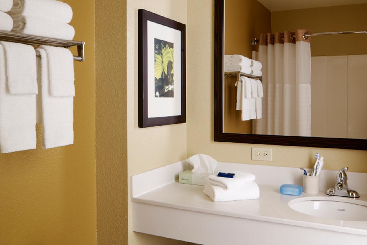 Extended Stay America Suites - Kansas City - Country Club Plaza Exterior photo