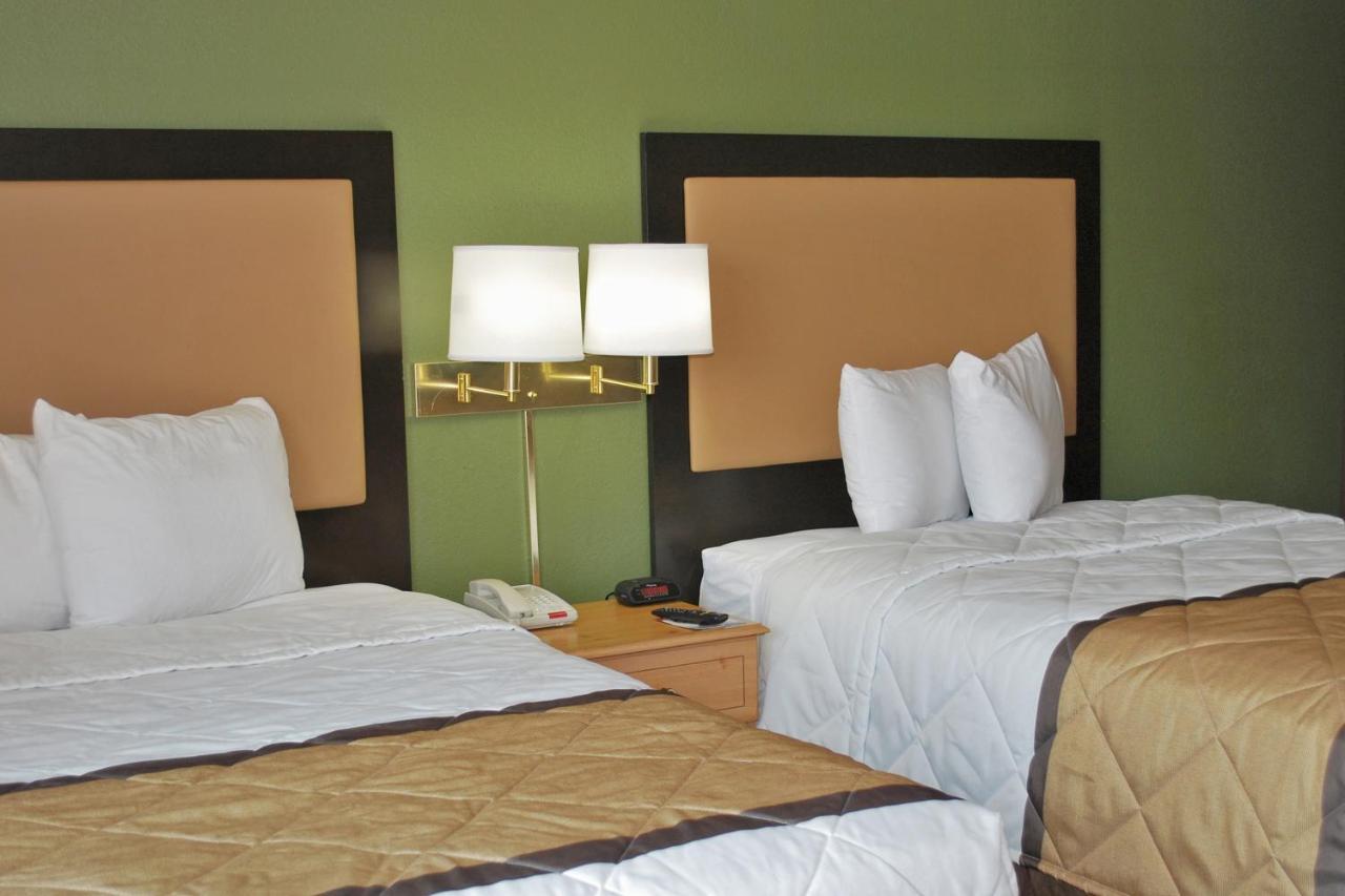 Extended Stay America Suites - Kansas City - Country Club Plaza Exterior photo